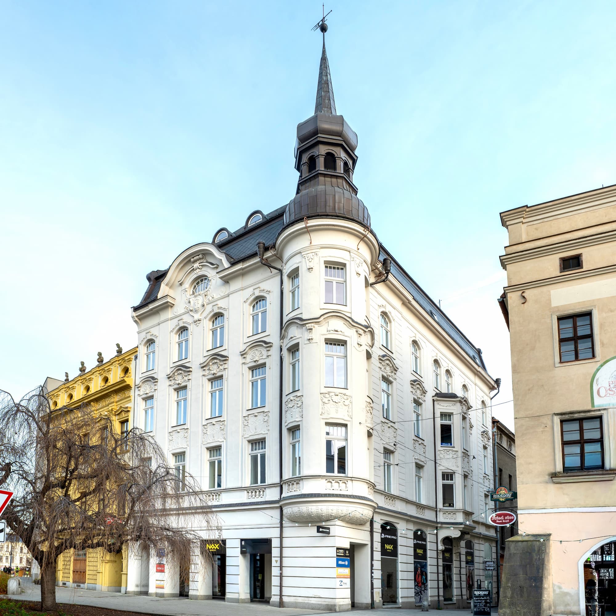 Komerční dům a byty, Horní náměstí 52, Opava – REAL MOVEMENT OPAVA